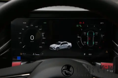 领克03 2026款 20TD AT Ultra:20T+8AT,聪明又带劲!-3