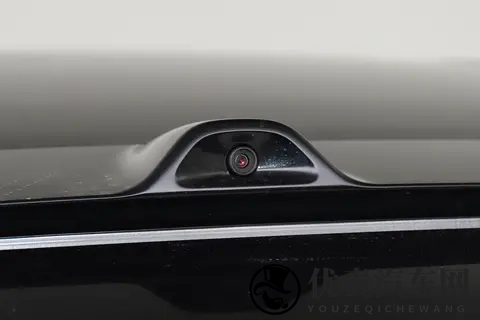 开了8年奔驰S级，我终于明白，为什么BBA的下一台是蔚来ET9了！-3