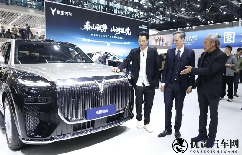 TVB大佬集体“团建” 评车?岚图这波文化共振玩明白了-1