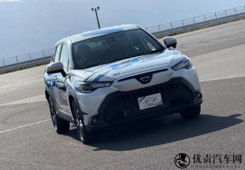 丰田测试新车,搭载16T氢能源引擎-1