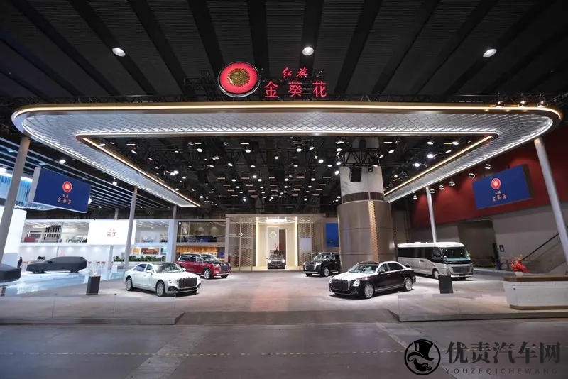 广州车展红旗金葵花:东方豪华的破局者-1