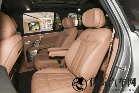 家用SUV怎么选?乐道L90这款新车空间大、动力足!-2