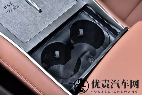 腾势N8L上市：家庭大六座SUV，不止理想问界可选-2