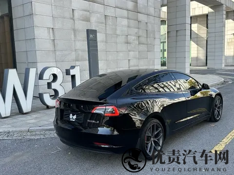 12万多开走！三年Model3，通勤代步真香？-2