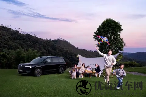 腾势N8L DM：六座大空间、配置全，适合家用的豪华SUV-1