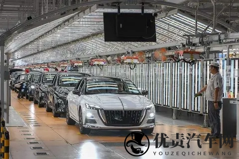 中国车在俄卖爆了,锈得快让人傻眼,车企慌了开始补课-1