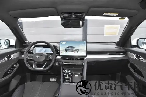 中国品牌燃油车也有竞争力!试驾吉利星瑞全新东方曜,值得一看-2