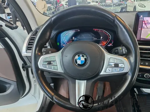 25万拿下准新宝马X3:36万公里,圆你蓝天白云梦!-3