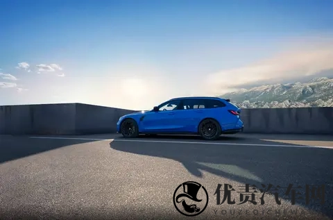 宝马M3旅行版国内官方发售，有操控有空间，9439万值得选吗？-1