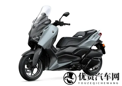 雅马哈2026 XMAX300 亮相:运动踏板的旗舰进化-2
