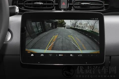 4万级的微型纯电车 还是五门布局 + 403km 续航 你看好吗?-1