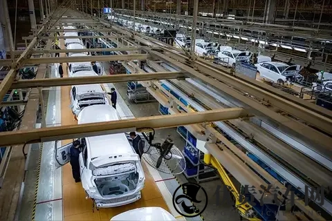 震惊!中国每卖两辆车就有一辆是电车,历史性拐点真的来了?-2