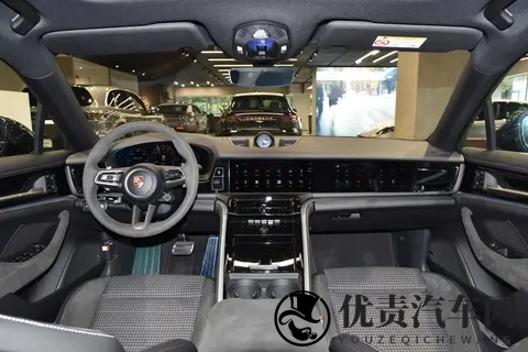 全新保时捷Panamera E-Hybrid 1288万元起：豪华运动轿跑进化论-2