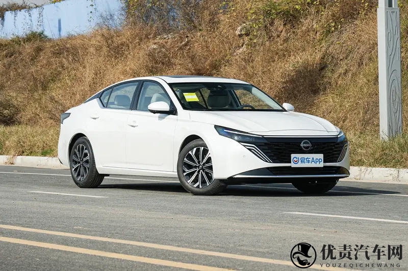 天籁鸿蒙座舱版1399万起，比常规天籁还便宜！-1