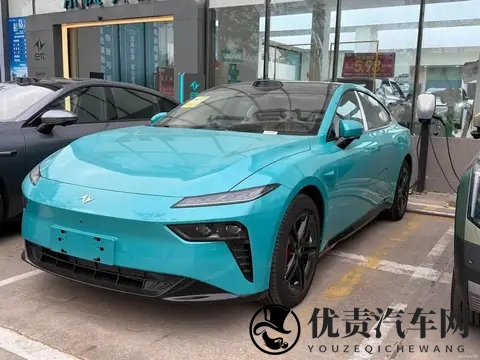 比老款中配还贵！奕派eπ007+标配激光雷达，老车主：买早了？-3