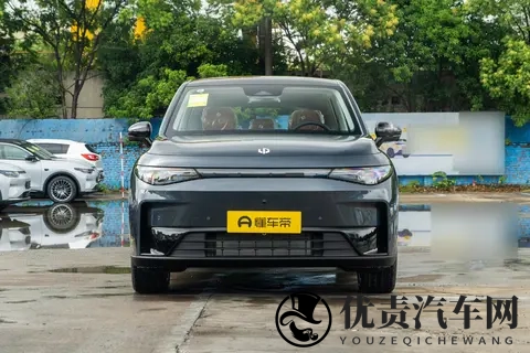 年轻家庭选车太纠结：预算就 15 万，想啥都要真能成？-3