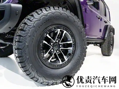 搭64升Hemi发动机_8万美元起售 Jeep牧马人Moab 392官图发布-1