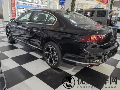 15万拿下准新大众迈腾，一手车况，体验德系品质！-2