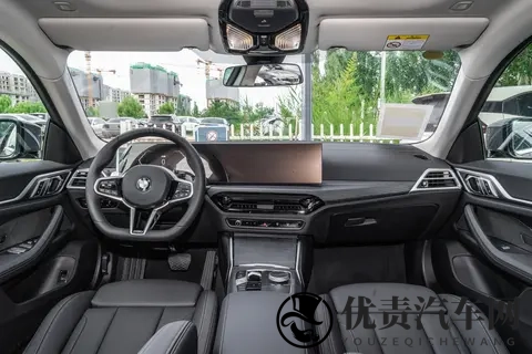 读懂 2024 款宝马 4 系：动力表现、车型特点及选购建议-2