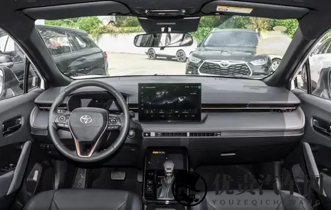 “新面具”，静态解读丰田锋兰达，单月销量稳定1W+-2