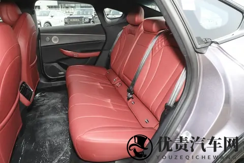 星纪元 ES 2025 款增程版 Plus 体验：15 万级中大型车的均衡之选-1