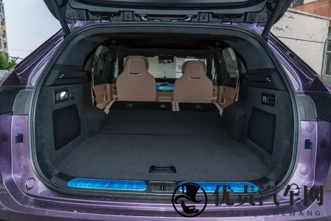 星纪元ET：20万级全能SUV，多项配置加持，家用出行优选-3