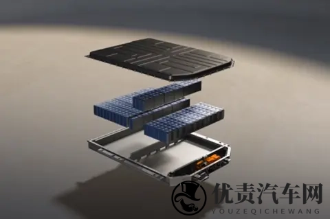 奔驰车限时1699万起,全系带T+轴距2米9,喝92“粗粮”,带劲!-1