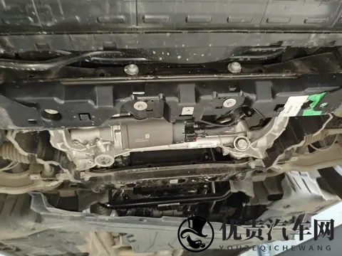 24年准新奔驰E级，300L时尚型，豪华舒适商务范儿-3