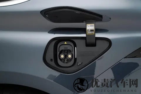 换车的BBA车主为何开始关注蔚来ET9?看完这篇文章,你就明白了-2