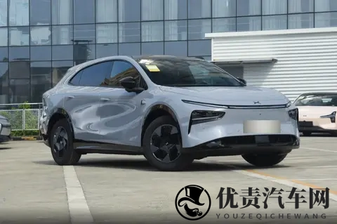 主打科技，兼顾家用，小鹏G7表现如何？-3