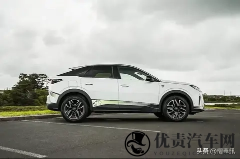 小改款标致3008GT版亮相!外观时尚,配置升级,新增16T插混动力-1