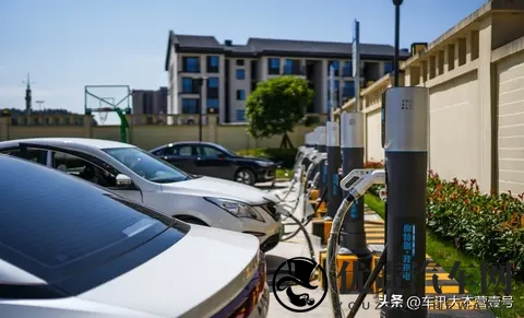 新能源车销量占比突破50%，燃油车的时代要结束了吗？-2