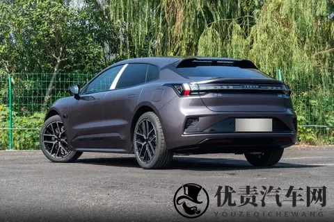 26款ZEEKR 001：在熟悉与新鲜之间，寻找属于自己的节奏-1