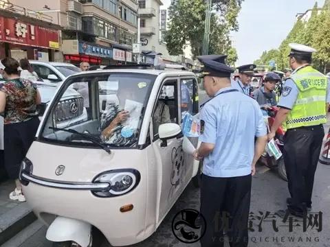 交警提醒：12月起，60岁以上老人骑这五种电动车，上路不查不扣！-1