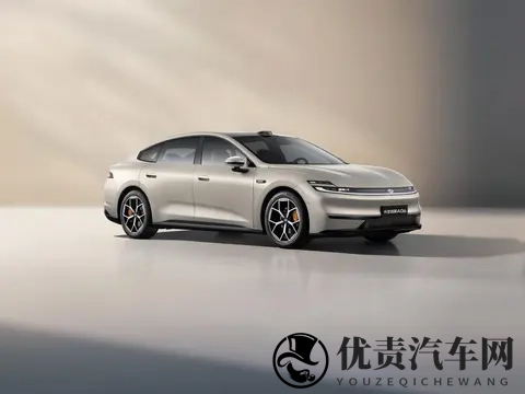 四座通风加热按摩,带激光雷达,29米轴距,新车上市,11万入手-3