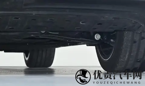 1399万起！深蓝L06纯电轿跑预售，续航高达670公里-3