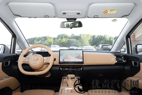 71万起售+三动力可选！五菱星光730上市，侧滑门+7座百变空间-1