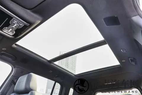 方程豹钛 7：把家庭出行痛点揉进细节里，这才是家用 SUV 该有的样子-3