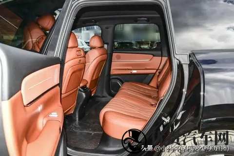 还在纠结长安启源Q07和海狮06，几分钟告诉你怎么选合适！-1