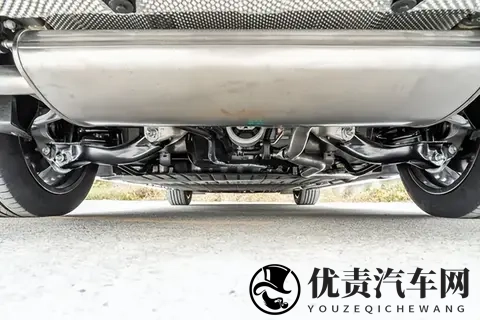 同价位比表现突出，采用800V平台，26款岚图梦想家咋样？-2