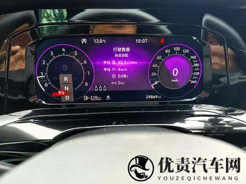 1198万拿下准新高尔夫，体验德系钢炮的乐趣！-1