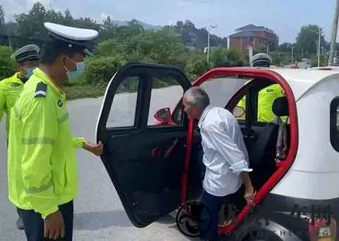 60岁以上老人:可开7种电动车,5种有限制,驾照成门槛!-2