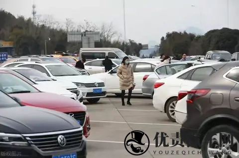 高速服务区停车休息要小心，自备这些应急工具，预防被坑！-3