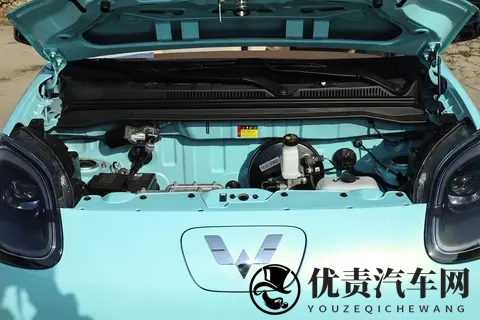 五菱宏光 MINIEV 2025 四门版测评：从日常用到选车的实用指南-1