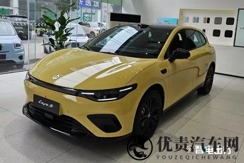 11月28日上市！零跑Lafa 5预售1058万起-3