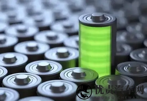 电车省钱是伪命题？2025电池寿命数据：多数车主终身不用换电池-3