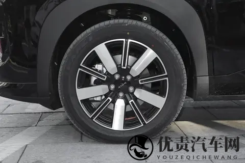 AION i60：配激光雷达，国民增程大五座SUV，增程车又出黑马，值吗-2