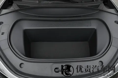 华为加持，轴距3020mm，续航705km，带你看阿维塔12-2