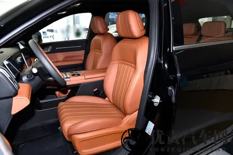 15万级旅行小房车，带冰箱+饮水机，试驾2025款山海L7 PLUS-3