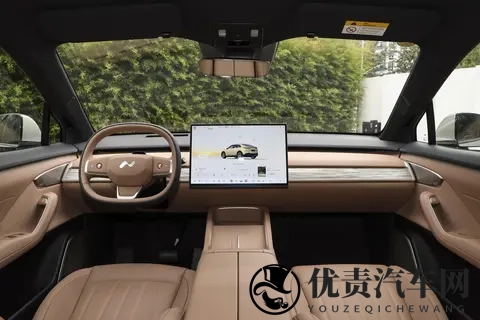 乐道L60：一辆真正为带娃家庭打造的SUV，能解决实际问题-3